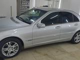 Mercedes-Benz C 320 2000 годаfor3 200 000 тг. в Астана – фото 2