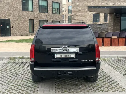 Cadillac Escalade 2007 года за 11 000 000 тг. в Алматы – фото 14