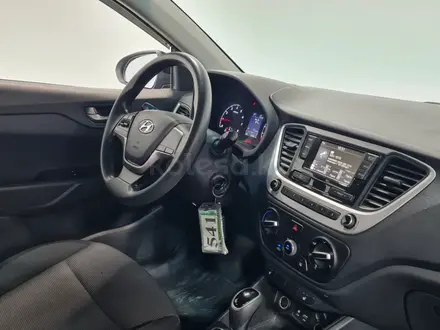 Hyundai Accent 2018 года за 6 700 000 тг. в Алматы – фото 16
