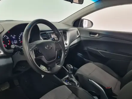 Hyundai Accent 2018 года за 6 700 000 тг. в Алматы – фото 19