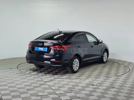 Hyundai Accent 2018 года за 6 700 000 тг. в Алматы – фото 5