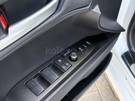 Toyota Camry Luxe 2025 года за 20 590 000 тг. в Кокшетау – фото 26