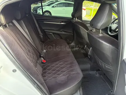 Toyota Camry Luxe 2025 года за 20 590 000 тг. в Кокшетау – фото 15