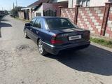 Mercedes-Benz C 220 1994 годаүшін1 900 000 тг. в Алматы – фото 4