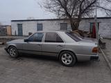 Mercedes-Benz E 260 1988 года за 1 100 000 тг. в Павлодар