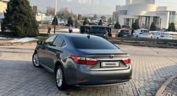 Lexus ES 300h 2015 годаfor12 500 000 тг. в Алматы – фото 2