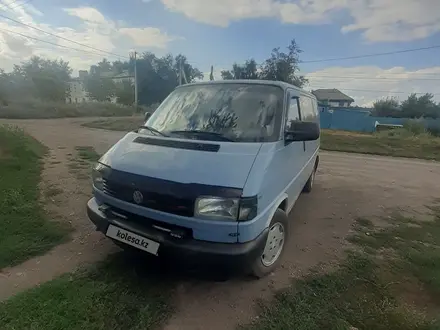 Volkswagen Transporter 1997 года за 2 850 000 тг. в Астана – фото 2