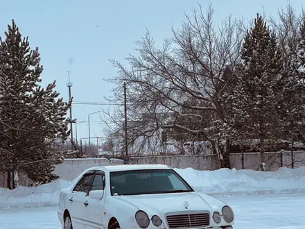 Mercedes-Benz E 230 1996 года за 1 900 000 тг. в Астана – фото 5