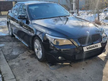 BMW 530 2005 года за 7 500 000 тг. в Алматы – фото 5