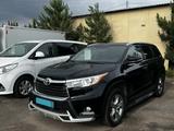 Toyota Highlander 2017 года за 16 500 000 тг. в Алматы