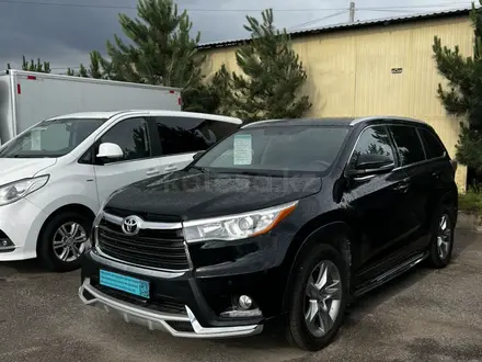 Toyota Highlander 2017 года за 16 500 000 тг. в Алматы