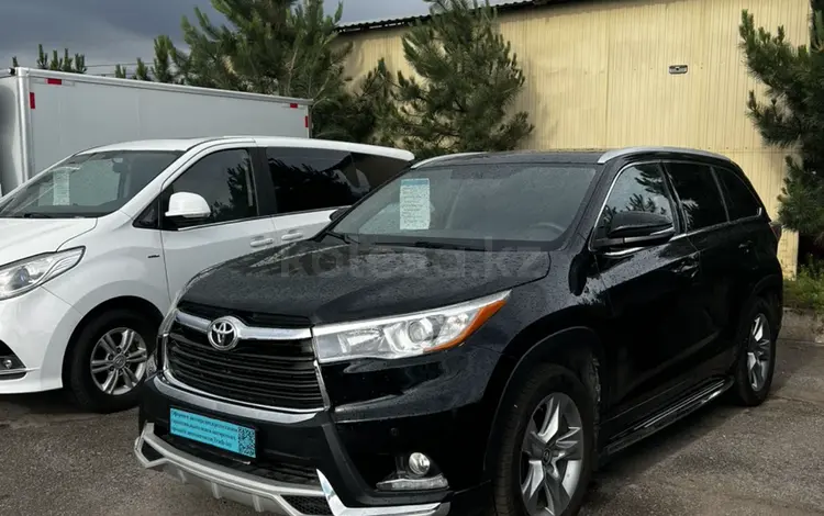 Toyota Highlander 2017 года за 16 500 000 тг. в Алматы