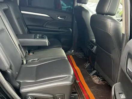 Toyota Highlander 2017 года за 16 500 000 тг. в Алматы – фото 5