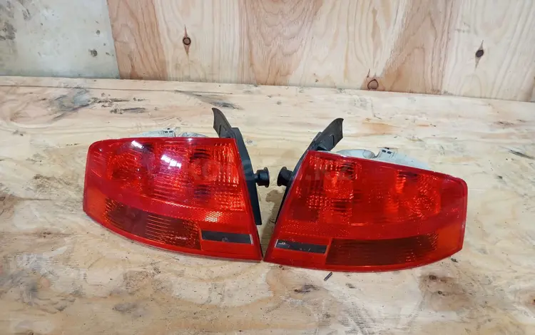ЗАДНИЙ ФОНАРИ AUDI A4 Б7 за 50 000 тг. в Алматы