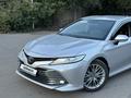 Toyota Camry 2019 годаүшін14 200 000 тг. в Алматы – фото 2