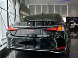 Lexus ES 250 2022 года за 37 000 000 тг. в Атырау – фото 3