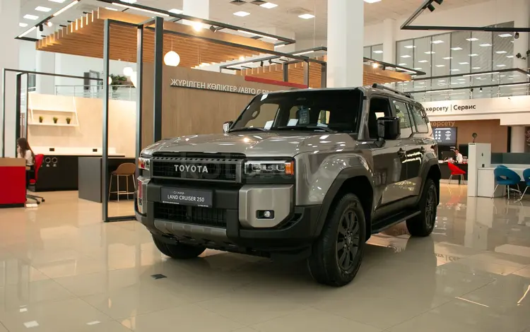 Toyota Land Cruiser Prado Prestige 2025 года за 45 790 000 тг. в Павлодар