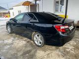 Toyota Camry 2013 годаfor5 800 000 тг. в Атырау – фото 5