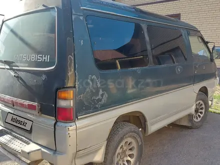 Mitsubishi Delica 1996 года за 1 300 000 тг. в Алматы