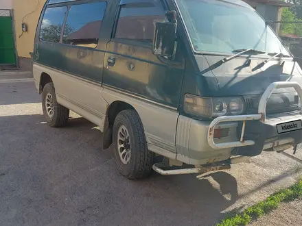 Mitsubishi Delica 1996 года за 1 300 000 тг. в Алматы – фото 5