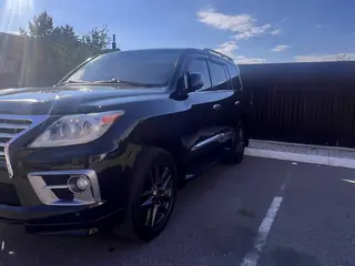 Lexus LX 570