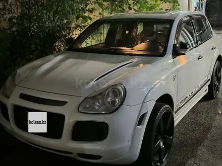 Porsche Cayenne 2004 года за 6 000 000 тг. в Алматы