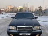 Mercedes-Benz C 180 1993 года за 2 500 000 тг. в Астана