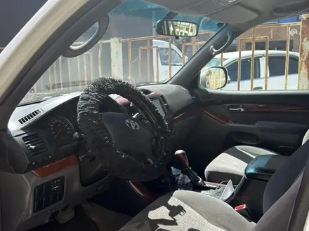 Toyota Land Cruiser Prado 2007 года за 10 000 000 тг. в Астана – фото 4