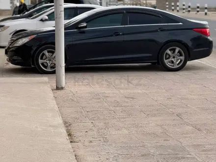 Hyundai Sonata 2011 года за 6 000 000 тг. в Актау – фото 2