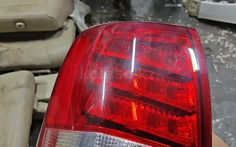 Lexus LX 570 задний фонарь за 10 000 тг. в Караганда