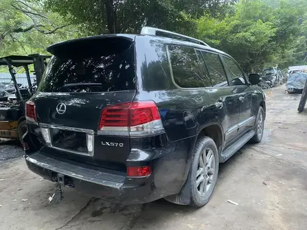 Lexus LX 570 задний фонарь за 10 000 тг. в Караганда – фото 3