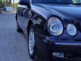 Mercedes-Benz E 200 2002 года за 4 150 000 тг. в Караганда – фото 4