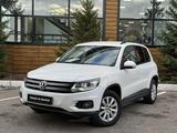 Volkswagen Tiguan 2012 года за 4 890 000 тг. в Караганда – фото 2