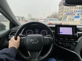 Toyota Camry 2021 года за 13 500 000 тг. в Астана – фото 3