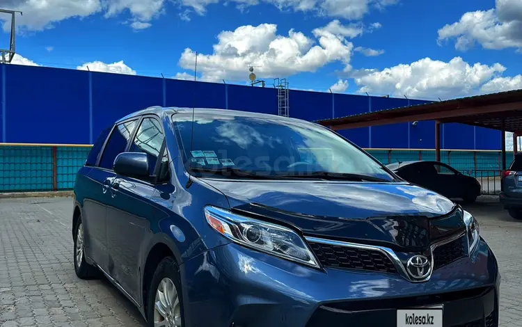 Toyota Sienna 2014 годаүшін7 900 000 тг. в Актобе