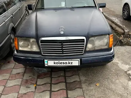 Mercedes-Benz E 280 1995 года за 1 300 000 тг. в Шымкент – фото 4