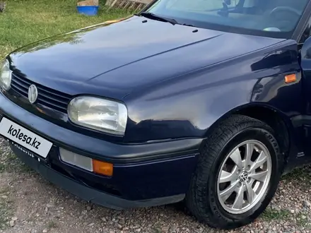 Volkswagen Golf 1995 года за 1 500 000 тг. в Тараз