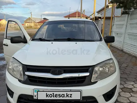 ВАЗ (Lada) Granta 2190 2013 года за 1 750 000 тг. в Астана – фото 2