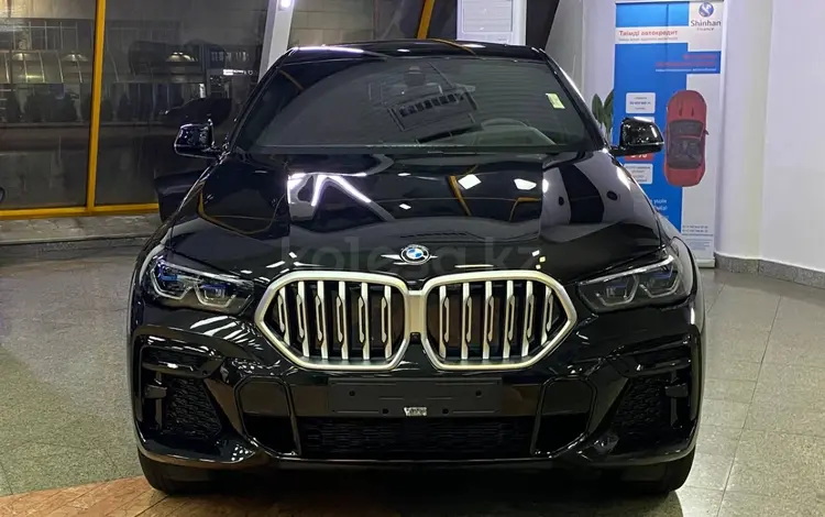BMW X6 XDrive 40i 2021 года за 61 000 000 тг. в Алматы