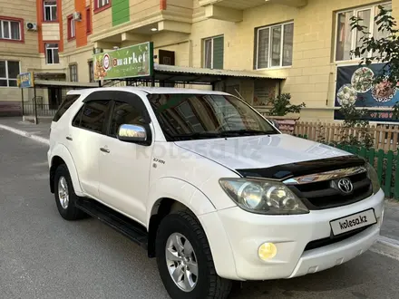 Toyota Fortuner 2006 года за 8 000 000 тг. в Актау – фото 2