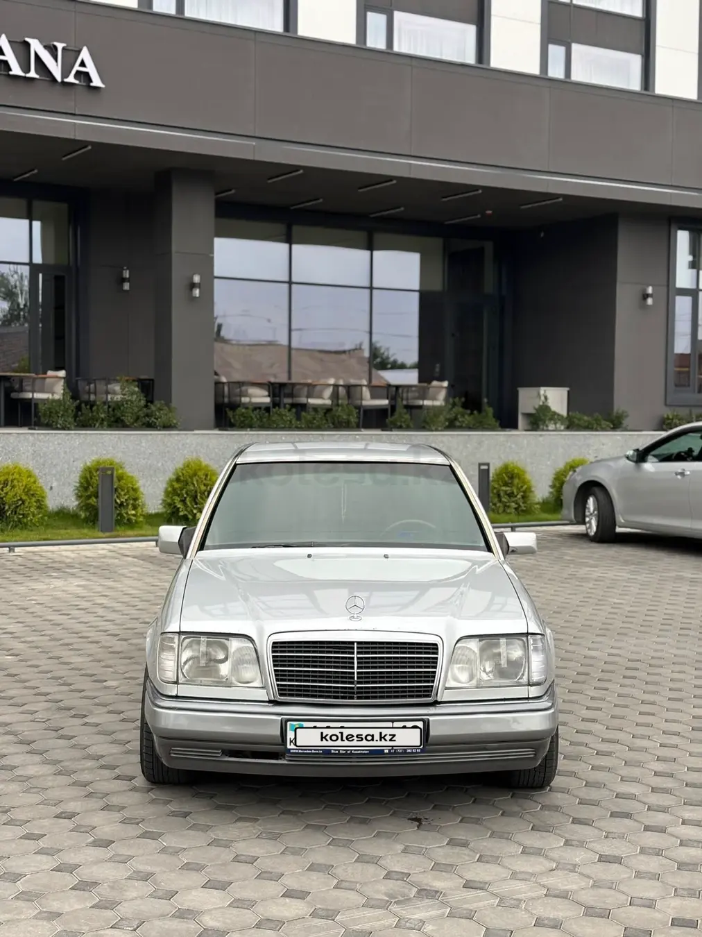 Mercedes-Benz E-Class, 1994