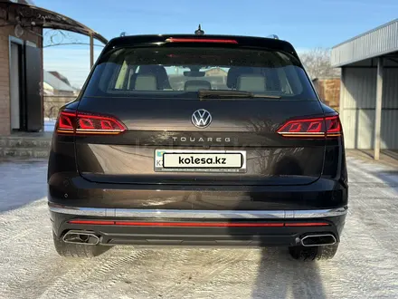 Volkswagen Touareg 2022 года за 32 900 000 тг. в Астана – фото 4