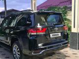 Toyota Land Cruiser 2021 года за 49 990 000 тг. в Алматы – фото 4