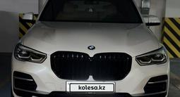 BMW X5 2022 года за 36 700 000 тг. в Астана – фото 2