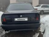 BMW 525 1991 года за 1 800 000 тг. в Алматы – фото 3