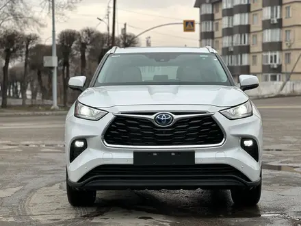 Toyota Highlander 2023 года за 25 200 000 тг. в Алматы