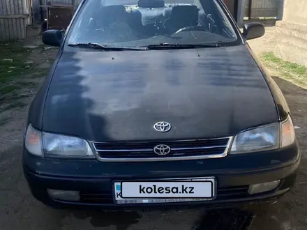 Toyota Carina E 1996 года за 850 000 тг. в Тараз
