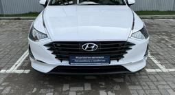 Hyundai Sonata 2022 года за 11 800 000 тг. в Шымкент – фото 2