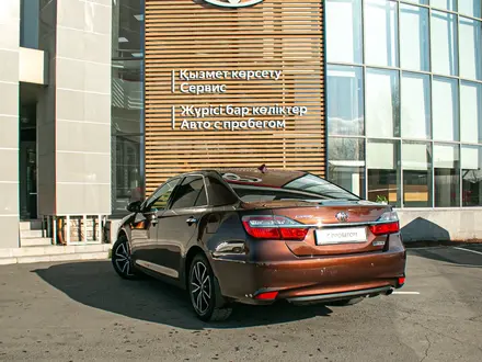 Toyota Camry 2017 года за 12 500 000 тг. в Павлодар – фото 2