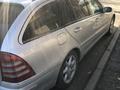 Mercedes-Benz C 240 2004 года за 3 450 000 тг. в Алматы – фото 4